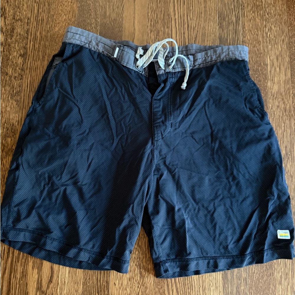 Men's Vuori performance Shorts